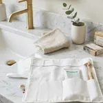 Trousse de toilette ouverte